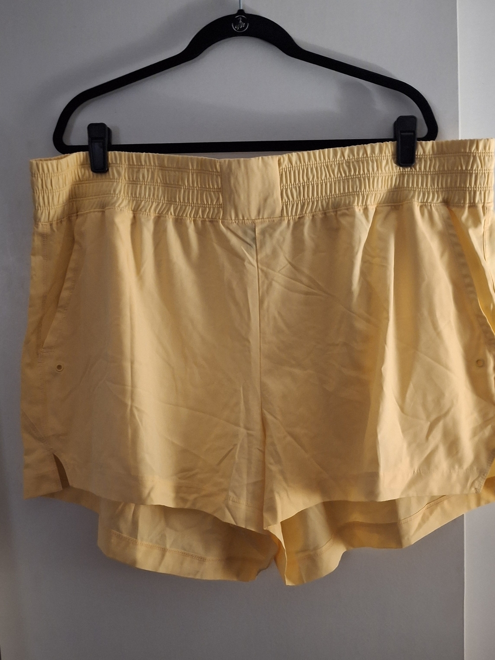 Stretchtech Women's Yellow Elastic-Waist Active Board Shorts